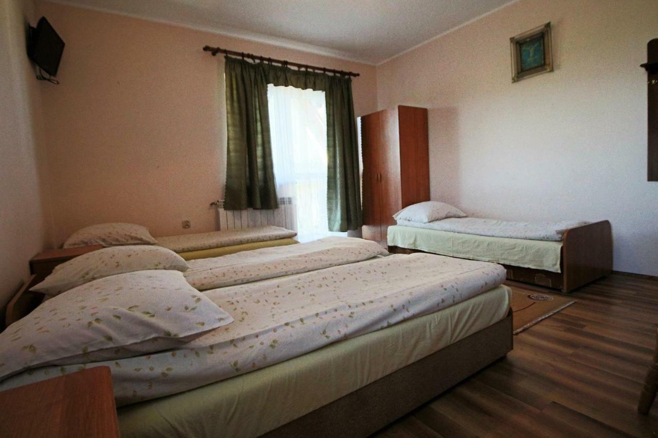 Gorski Osrodek Wczasowy Koscielec Czarna Gora Bagian luar foto