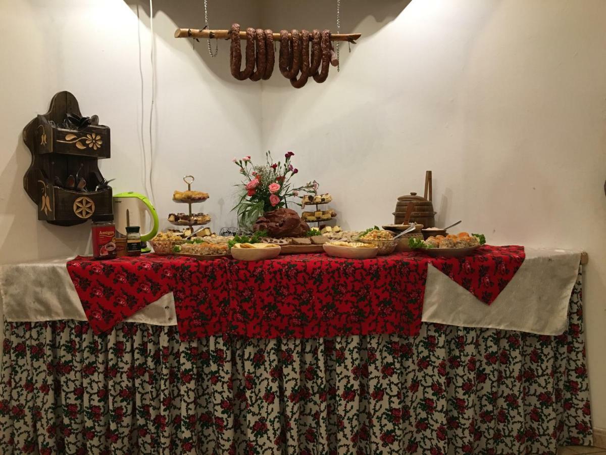 Gorski Osrodek Wczasowy Koscielec Czarna Gora Bagian luar foto